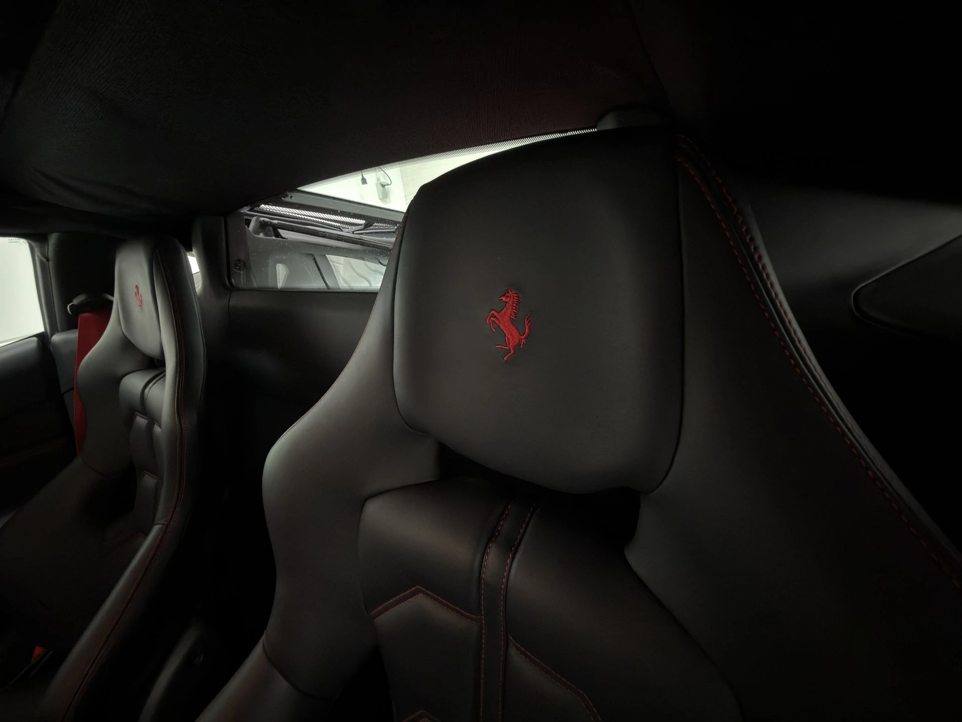 Ferrari leder behandeling