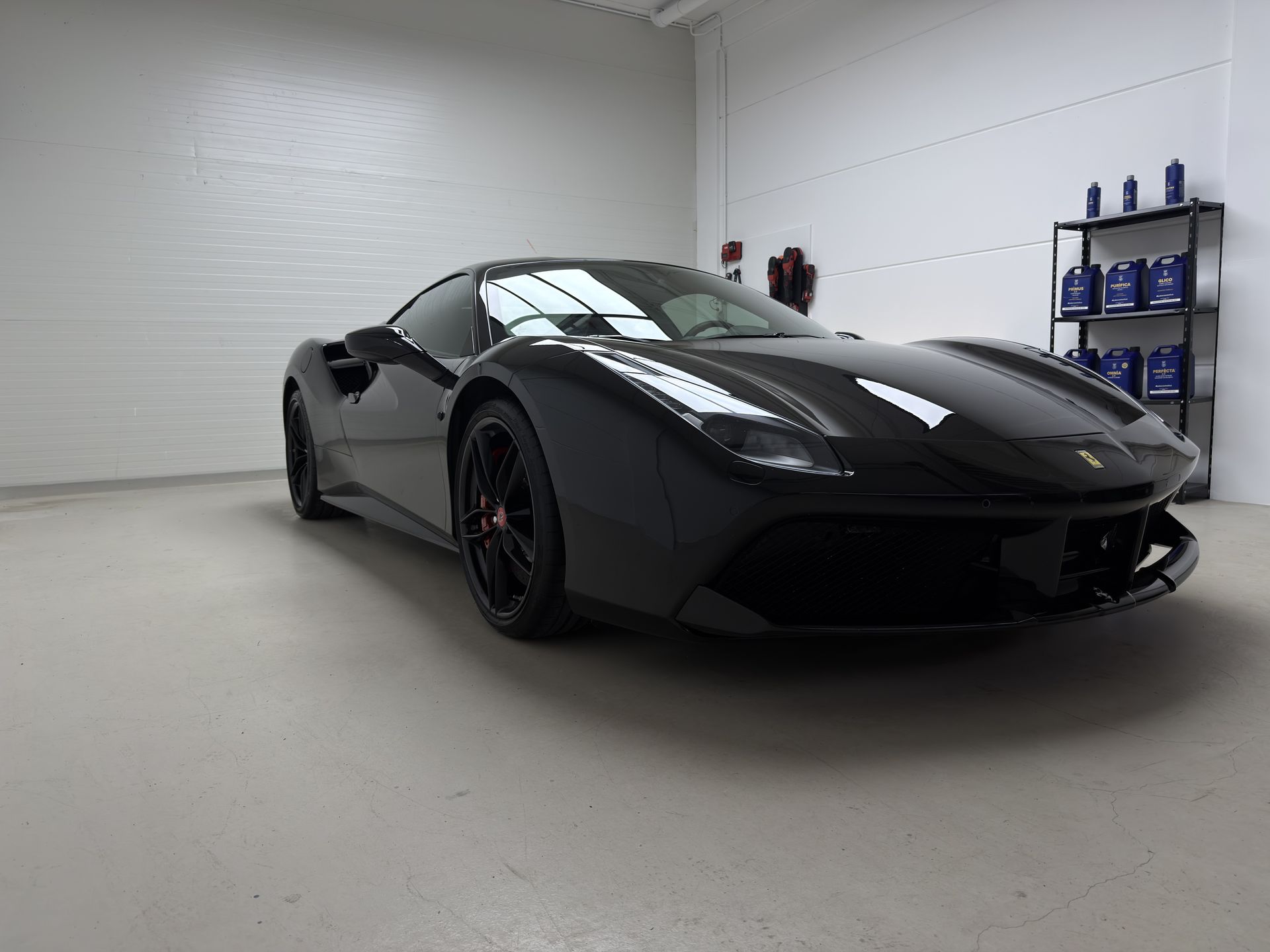 Ferrari glascoating